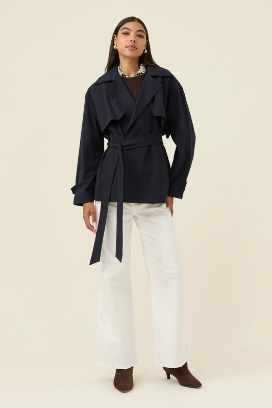 ISLE OF MINE - Farida Cropped Trench - Navy