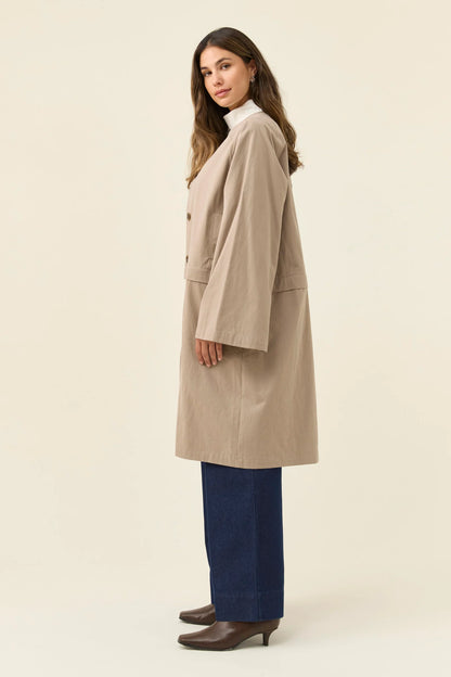 ISLE OF MINE - Farida Convertible Coat - Stone
