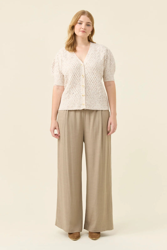 ISLE OF MINE - Mckenna Short Sleeve Cardigan - Ivory