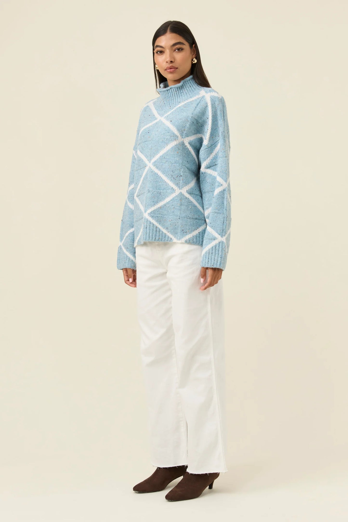 ISLE OF MINE - Mckenna Diamond Jumper