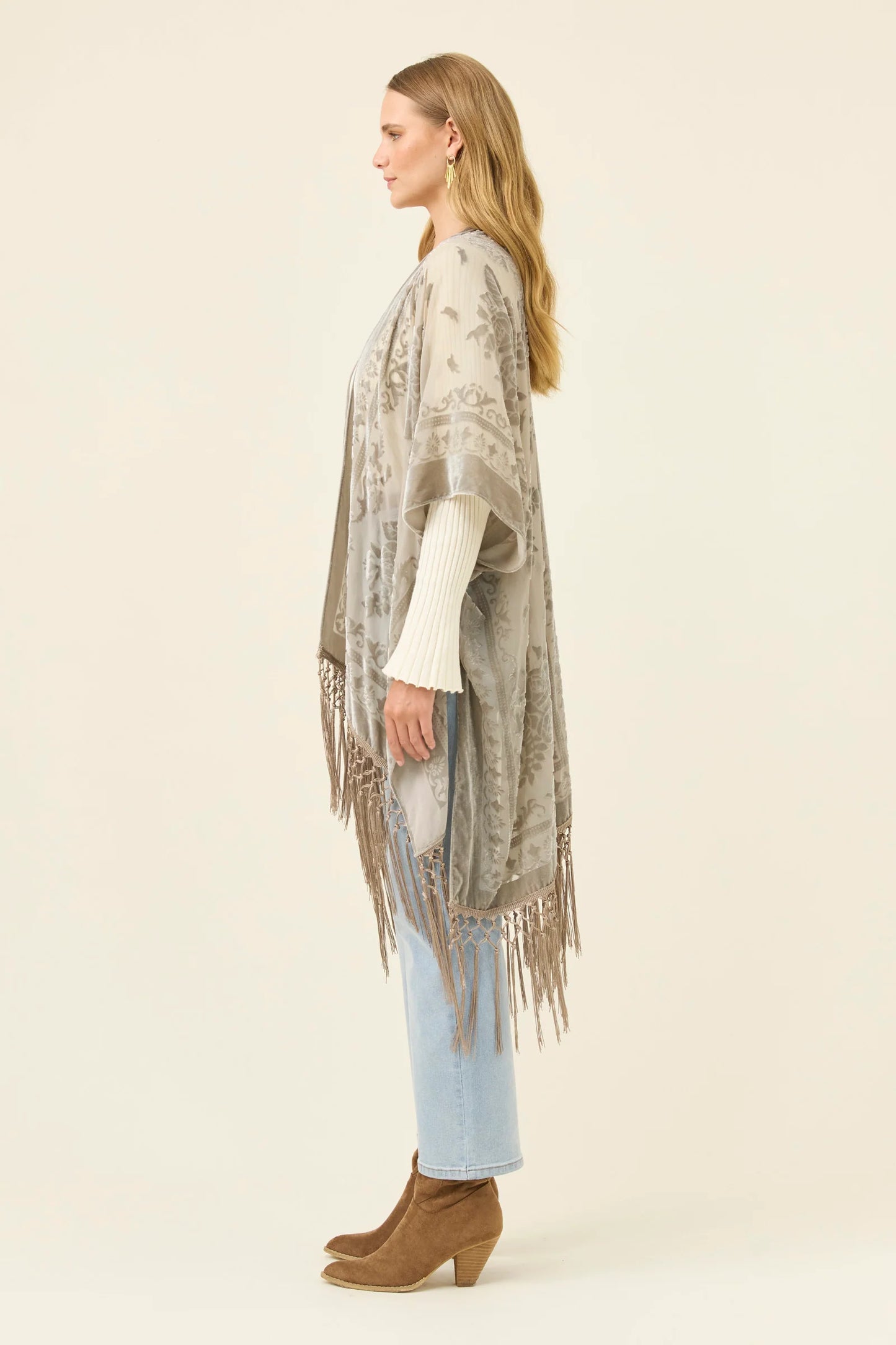 ISLE OF MINE - Navi Velvet Cape - Stone