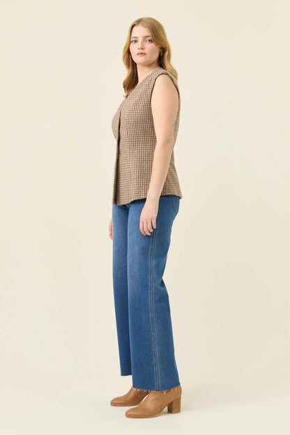 ISLE OF MINE - Cassidy Vest - Taupe
