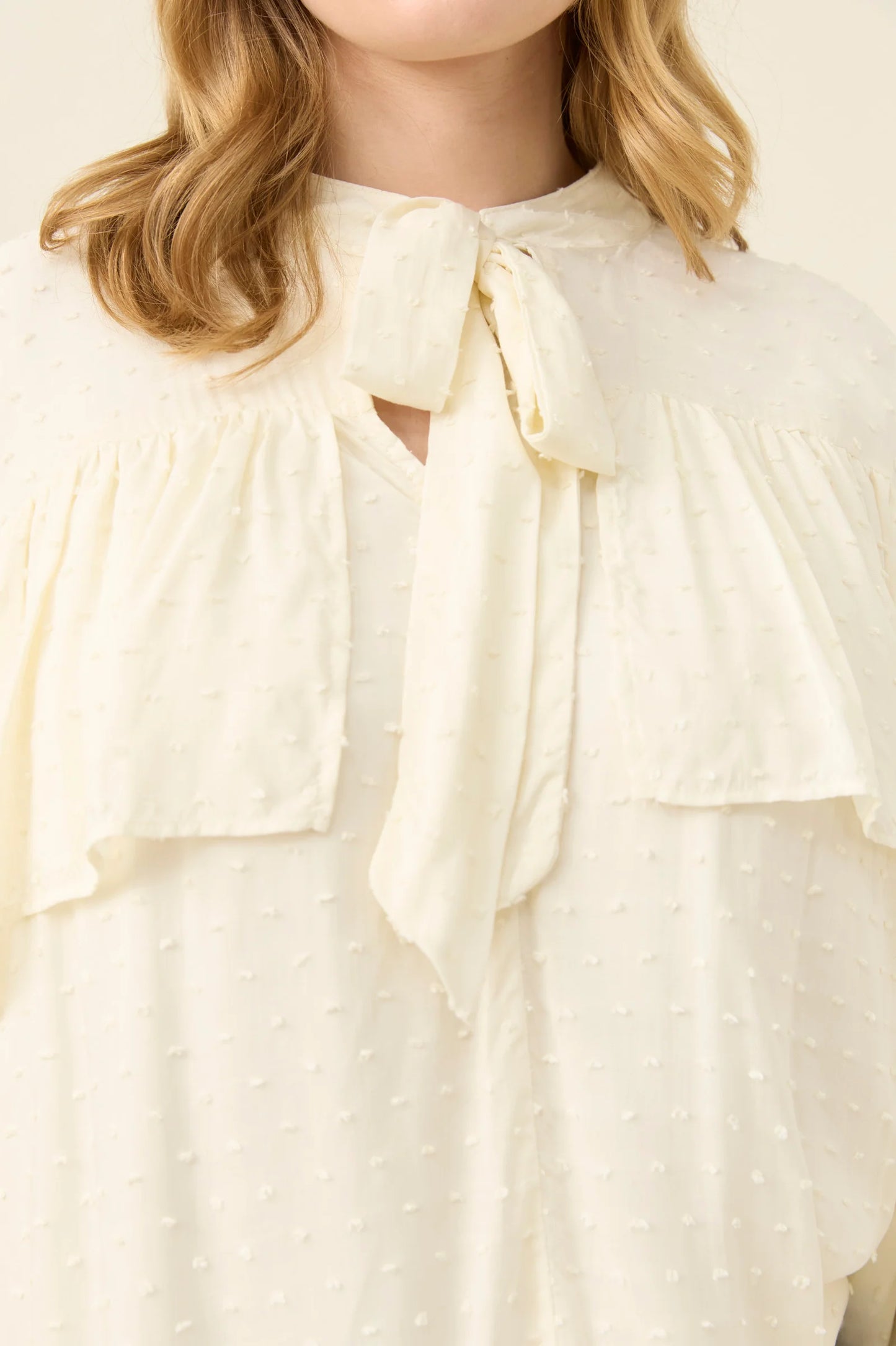 ISLE OF MINE - Della Blouse - Ivory