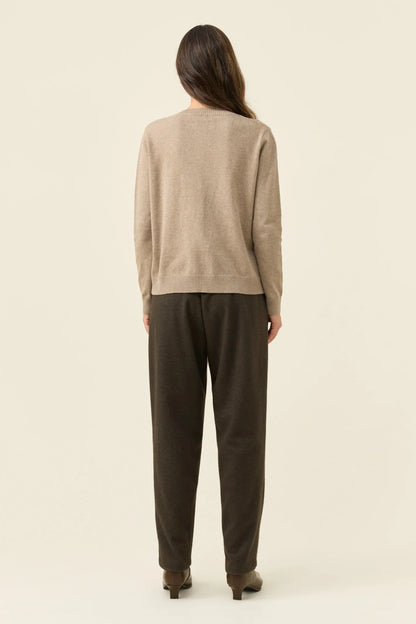 ISLE OF MINE - Darby Cardigan - Stone