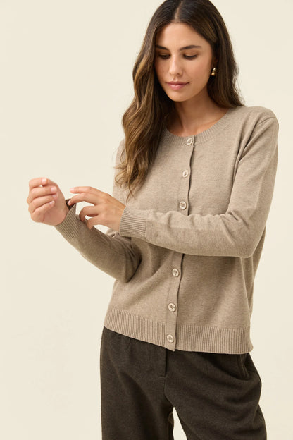 ISLE OF MINE - Darby Cardigan - Stone