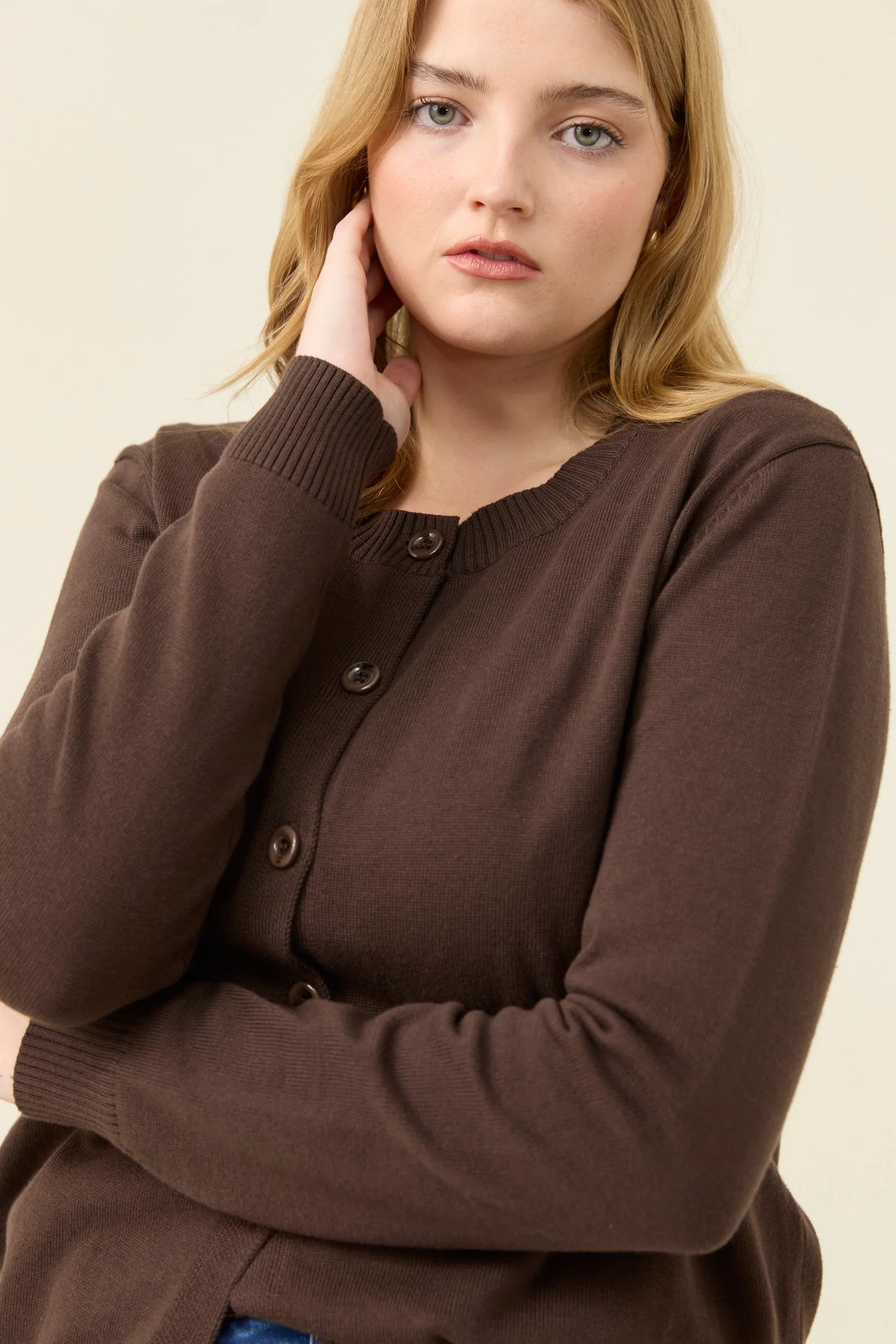 ISLE OF MINE - Darby Cardigan - Chocolate