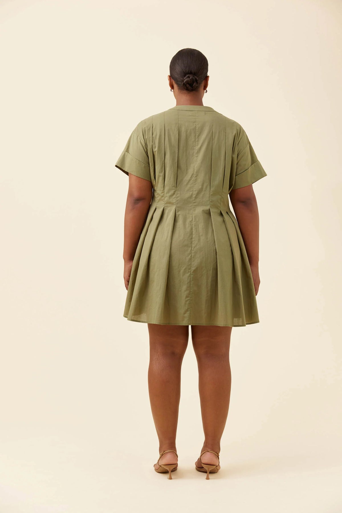 ISLE OF MINE - Rosa Pleat Dress - Sage