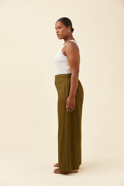 ISLE OF MINE - Anita Pant - Olive