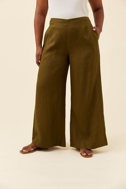 ISLE OF MINE - Anita Pant - Olive