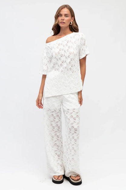 Daisy Off Shoulder Top - White