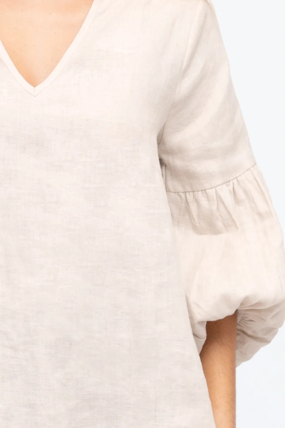 Avia Linen Blouse