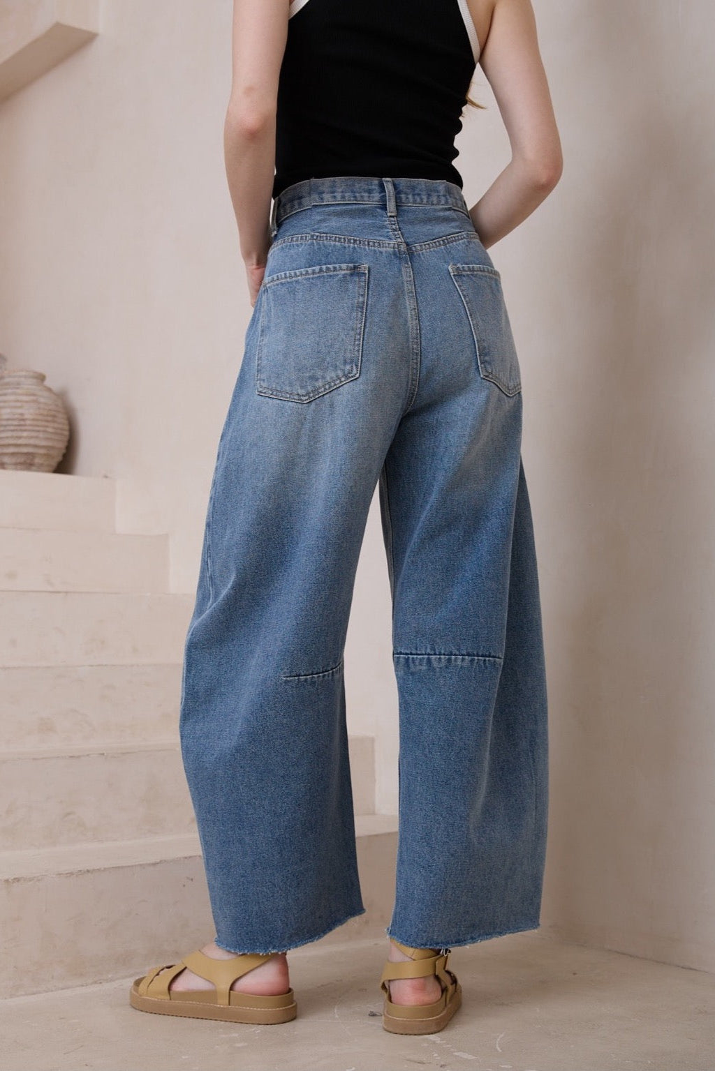 Mia Barrel Leg Jeans